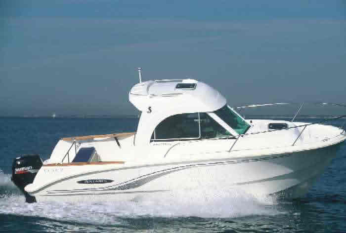 Beneteau Antares 650 'Voyager 2' RYA PowerBoat Courses Scotland